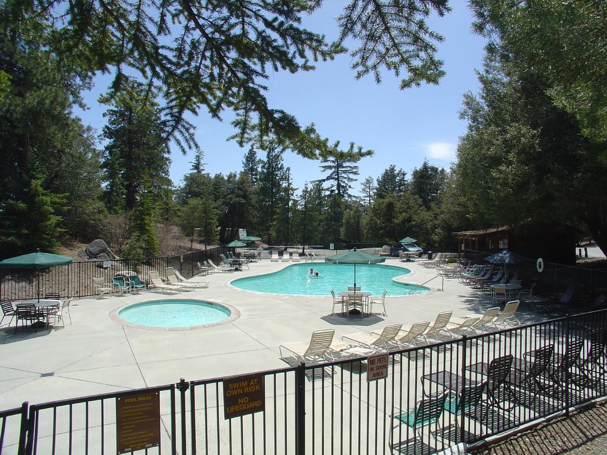 Idyllwild Camping Resort Cottage Buitenkant foto