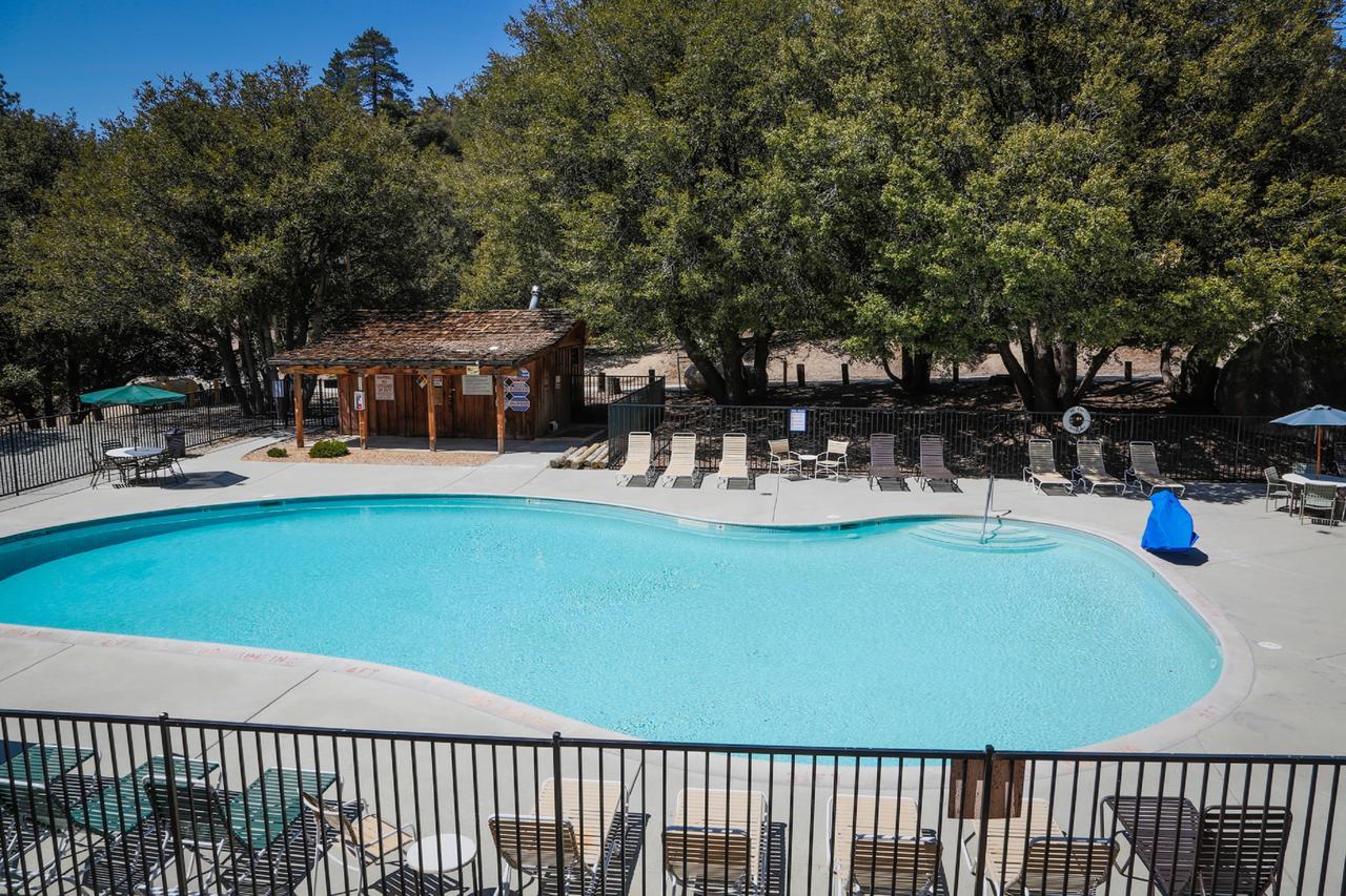 Idyllwild Camping Resort Cottage Buitenkant foto