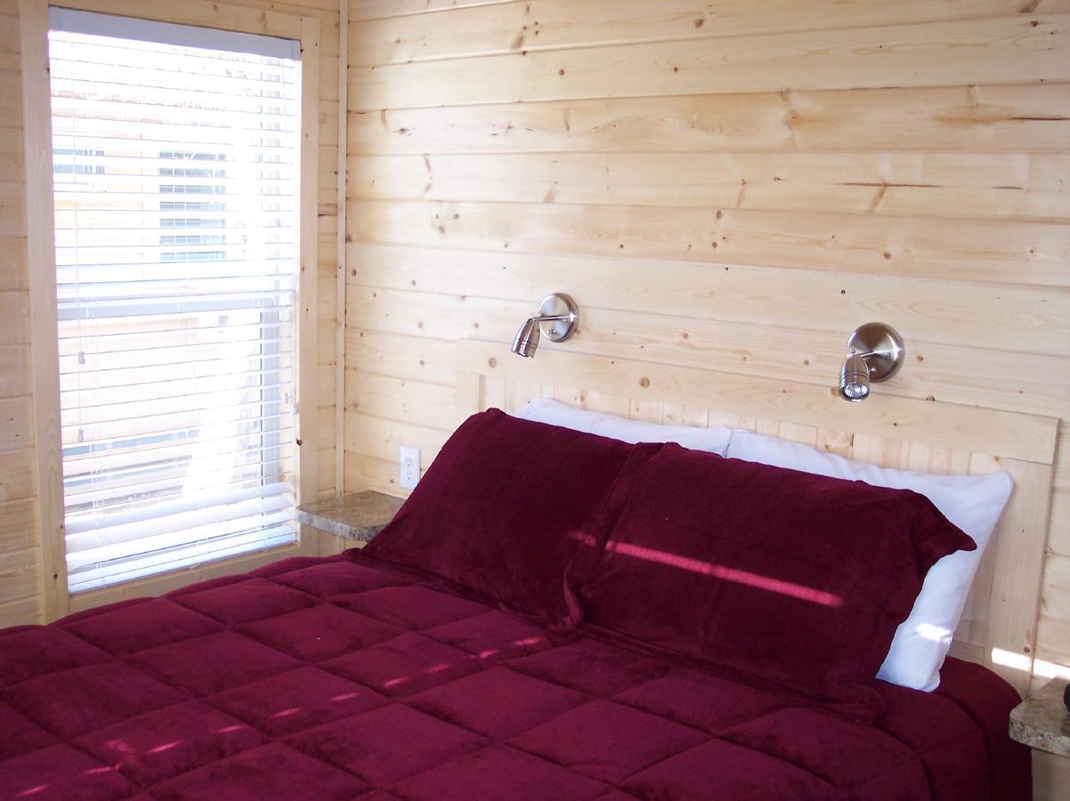 Idyllwild Camping Resort Cottage Buitenkant foto